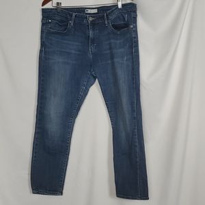 Levi's capri Jeans